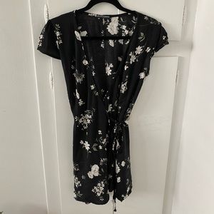 Brandy Melville Robbie Dress